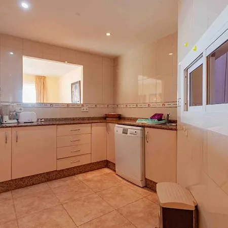 Inmovecos Amplio Y Con Vistas Al Mar Soling 103 Apartman *