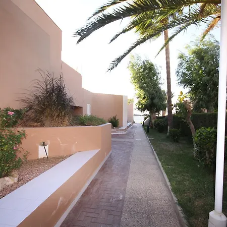 Inmovecos Amplio Y Con Vistas Al Mar Soling 103