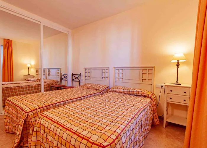 Inmovecos Amplio Y Con Vistas Al Mar Soling 103