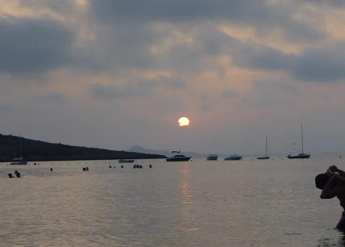 Inmovecos Amplio Y Con Vistas Al Mar Soling 103 * لا مانغا ذيل مار مينور