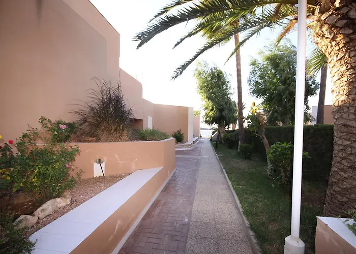 Inmovecos Amplio Y Con Vistas Al Mar Soling 103